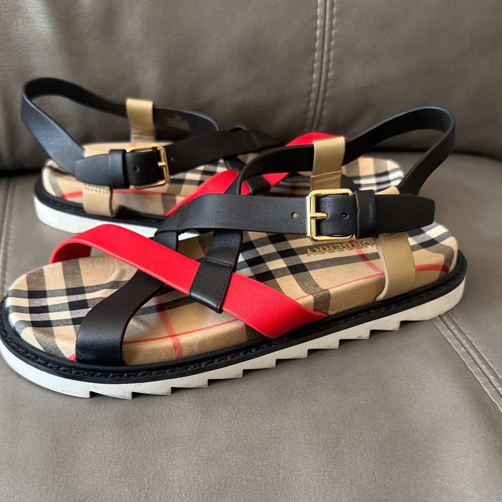 Lightly worn Burberry Black, Red, and Tan Strappy Sandals
